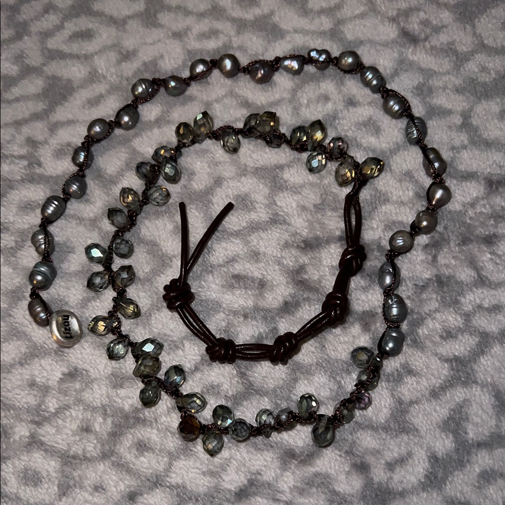 Lizou Pearl And Crystal Necklace/Bracelet